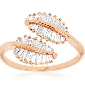 LADIES’ DIAMOND RING