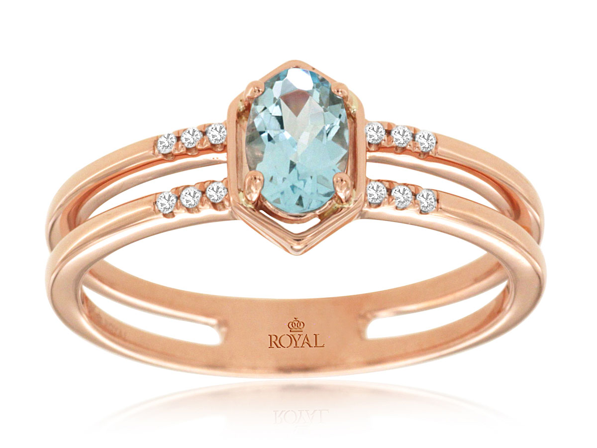 AQUAMARINE & DIAMOND RING