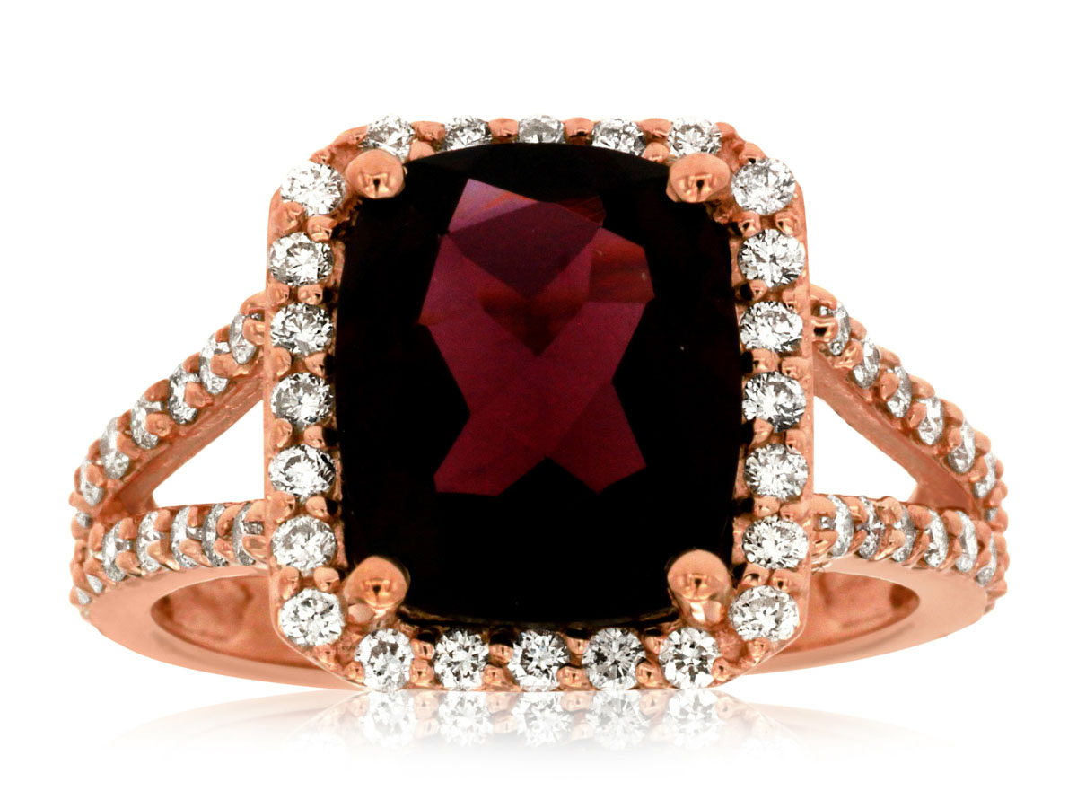 GARNET & DIAMOND RING