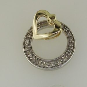 DIAMOND PENDANT