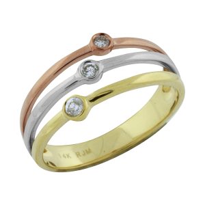 DIAMOND RING
