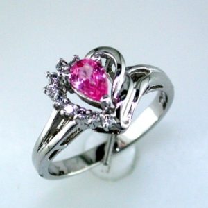 PINK SAPP & DIA HEART RING