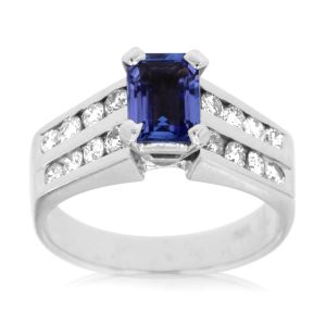 TANZANITE & DIAMOND RING