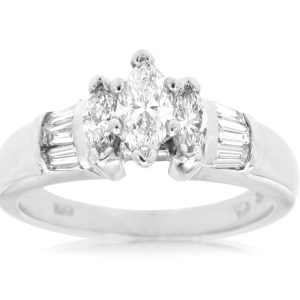 DIAMOND ENGAGEMENT RING