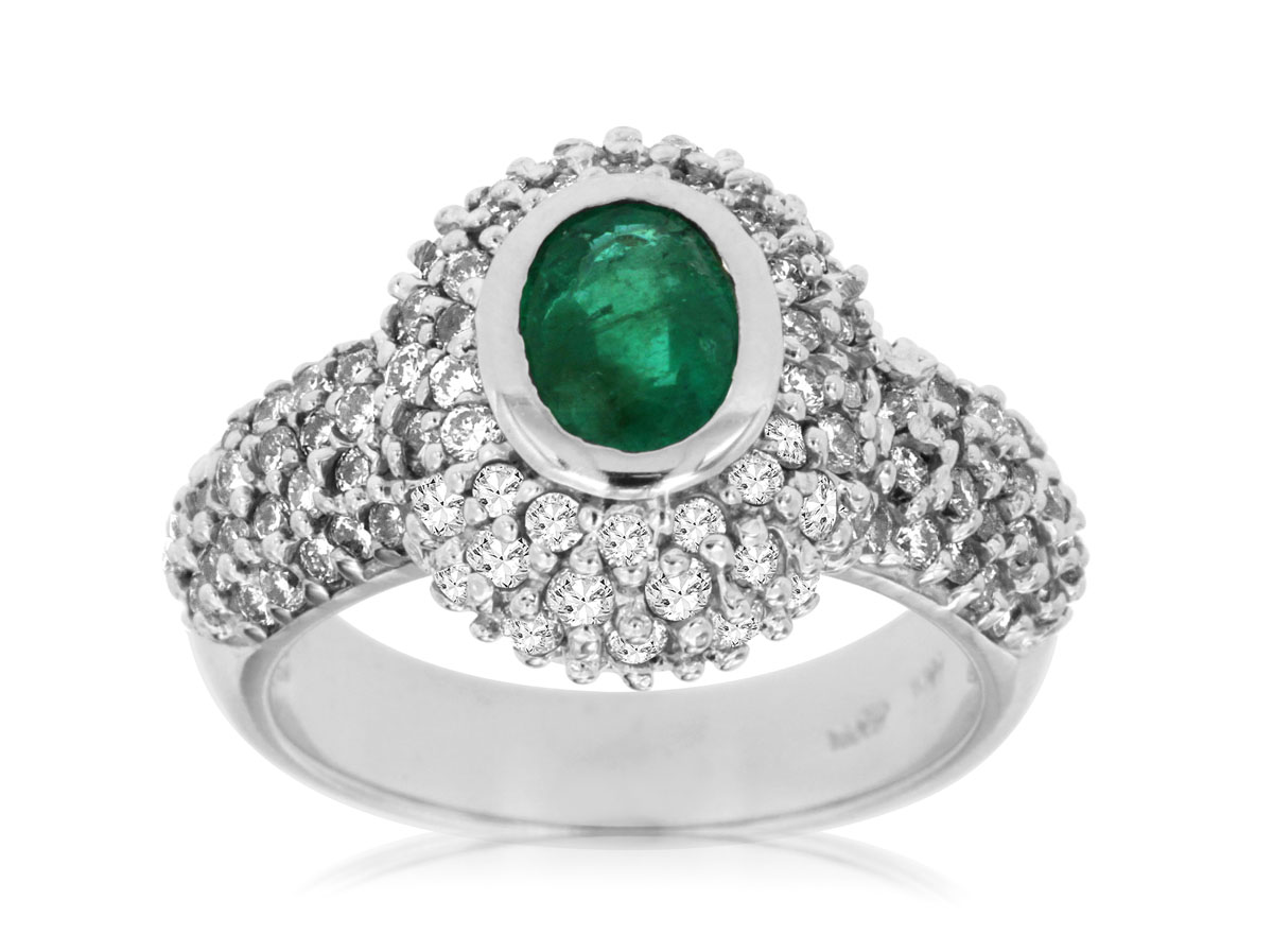 EMERALD & DIAMOND RING