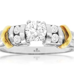 DIAMOND ENGAGEMENT RING