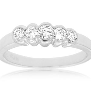 DIAMOND WEDDING RING
