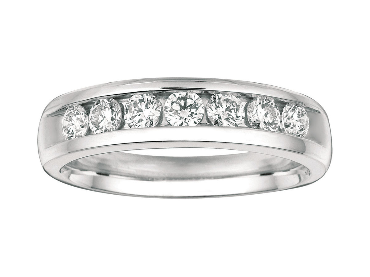MEN'S DIAMOND WEDDING RING