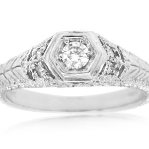 DIAMOND RING