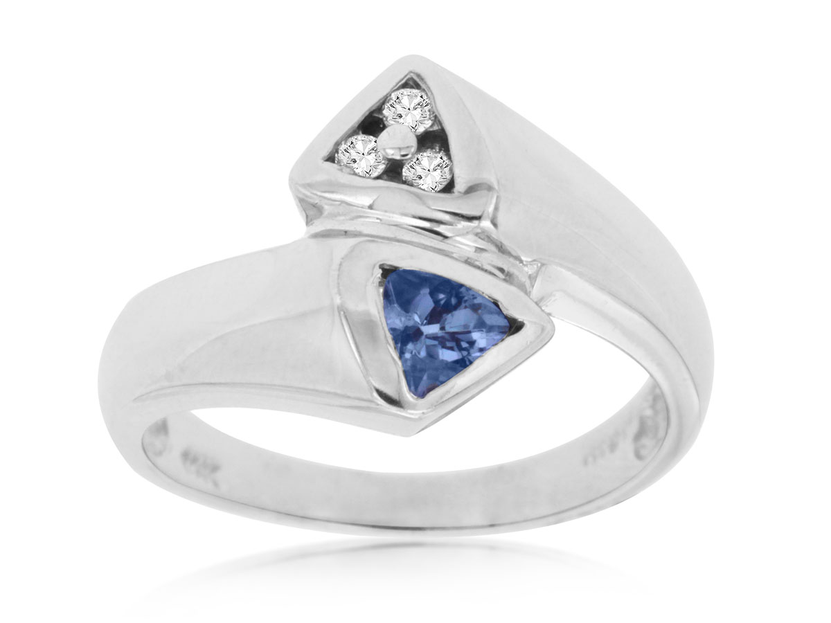TANZANITE & DIAMOND RING