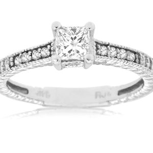 DIAMOND ENGAGEMENT RING