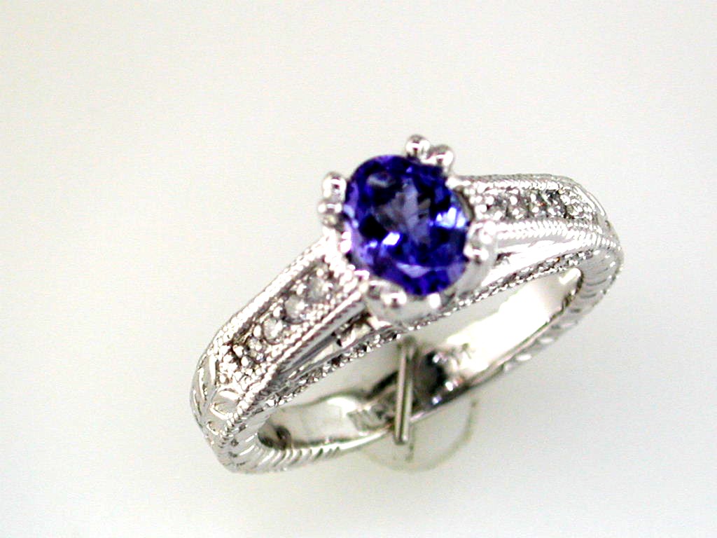TANZANITE & DIAMOND RING