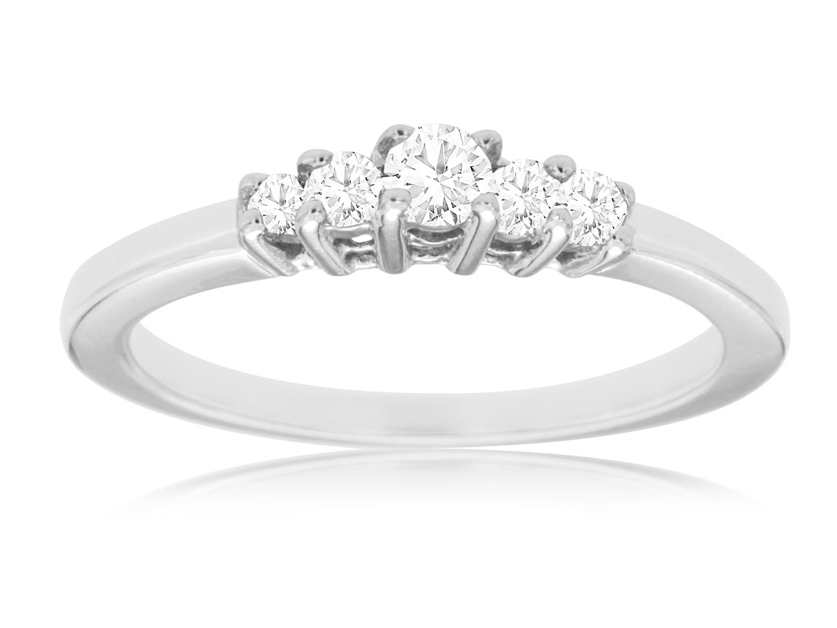 DIAMOND ENGAGEMENT BAND