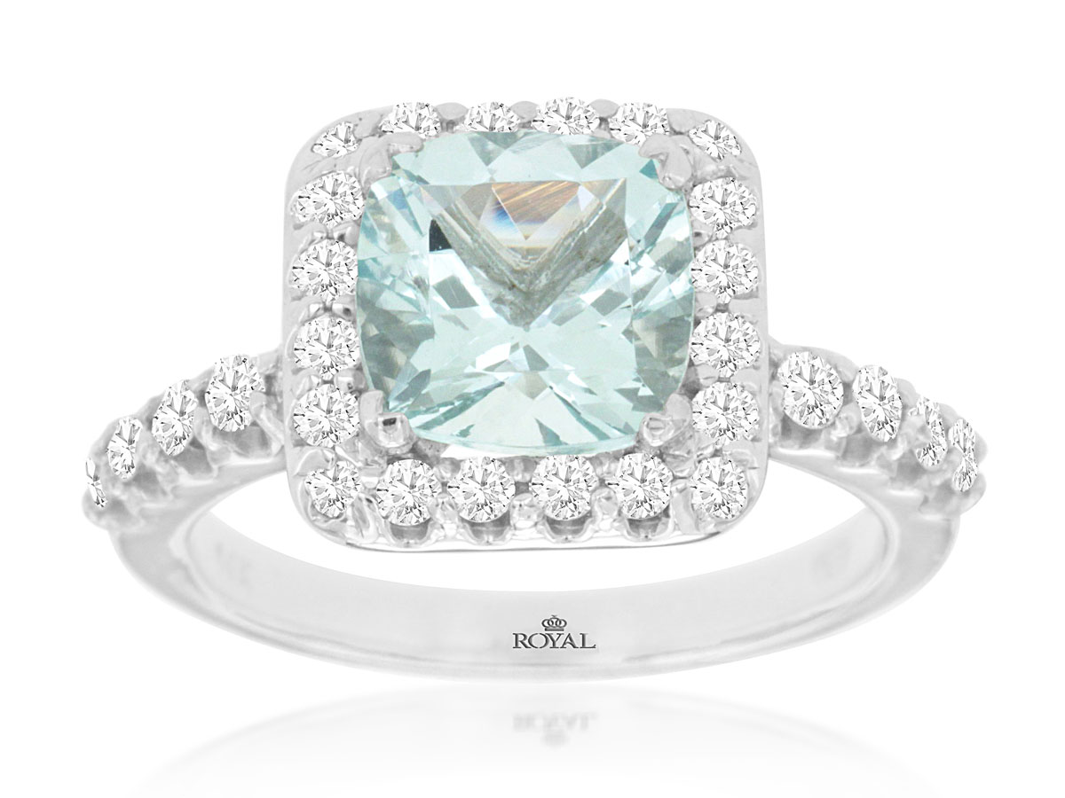 AQUAMARINE & DIAMOND RING