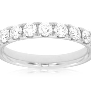 LADIES’ DIAMOND RING