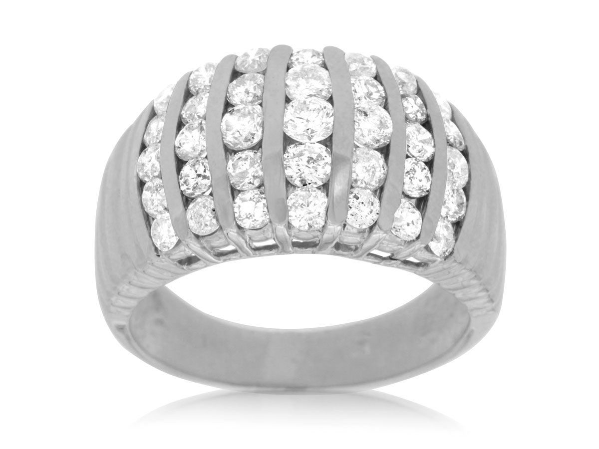 DIAMOND WEDDING BAND