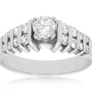 DIAMOND ENGAGEMENT RING
