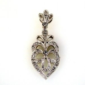 DIAMOND PENDANT