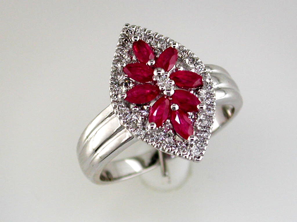 RUBY & DIAMOND RING