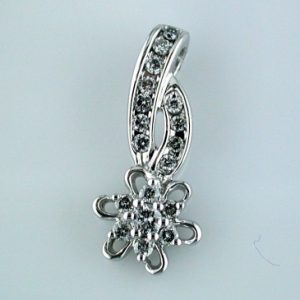 DIAMOND PENDANT
