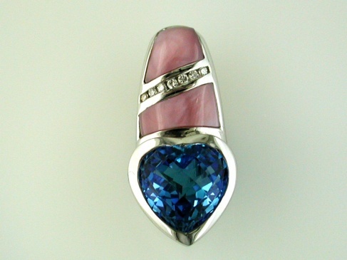 DIA & BLUE TOPAZ & M/P PENDANT