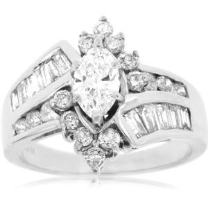 DIAMOND ENGAGEMENT RING