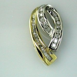 DIAMOND PENDANT