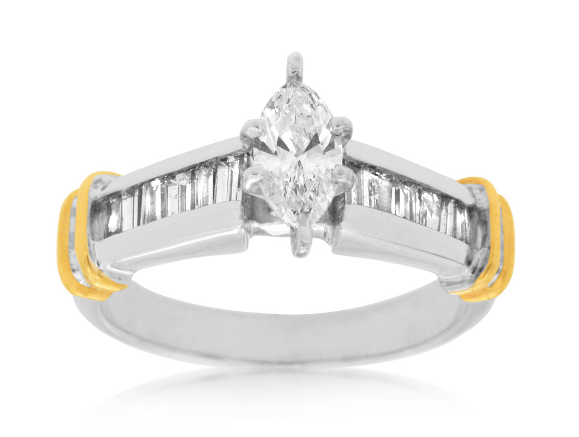 DIAMOND ENGAGEMENT RING