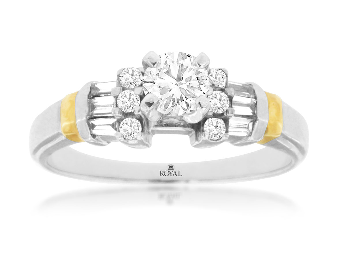 DIAMOND ENGAGEMENT RING