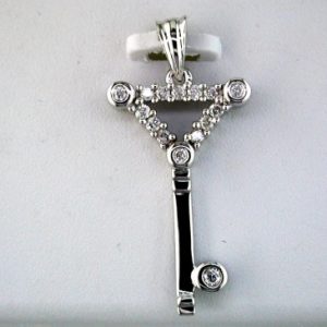 DIAMOND PENDANT