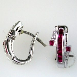 RUBY & DIAMOND EARRING