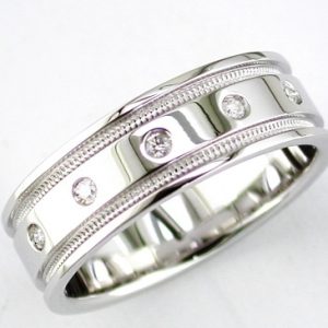 MEN’S DIAMOND RING