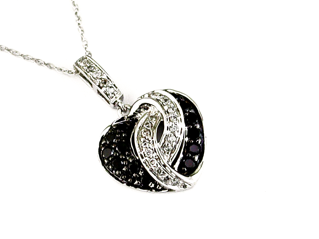 DIA & BLACK DIA HEART PENDANT