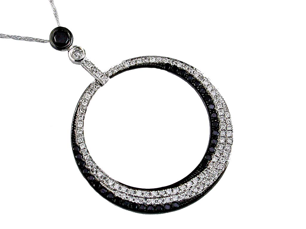 BLACK DIAMOND & DIA PENDANT