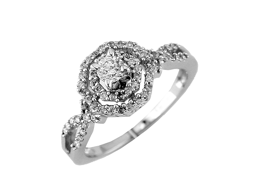 DIAMOND ENGAGEMENT RING