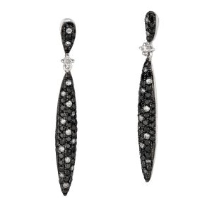 BLACK DIAMOND & DIA EARRING