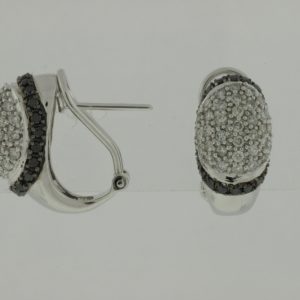 BLACK DIAMOND & DIA EARRING