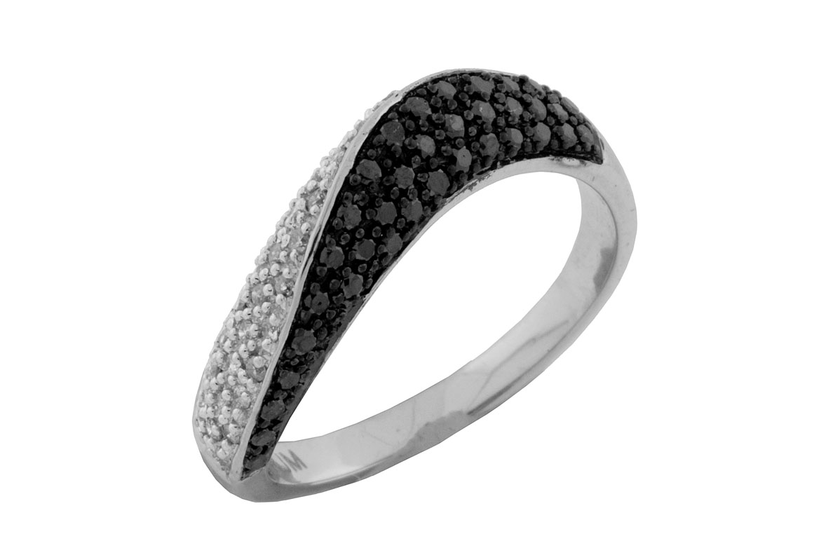 BLACK DIAMOND & DIAMOND RING