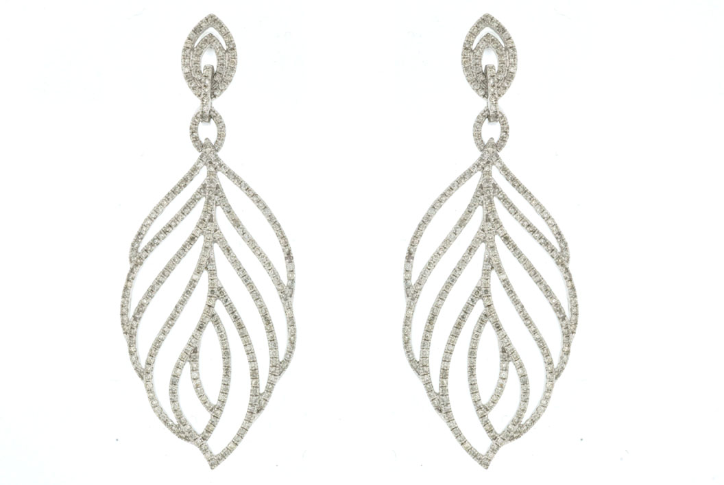DIAMOND EARRING