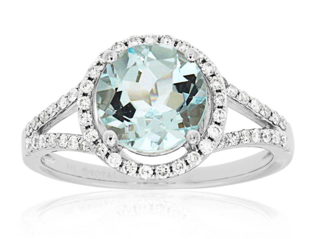 AQUAMARINE & DIAMOND RING