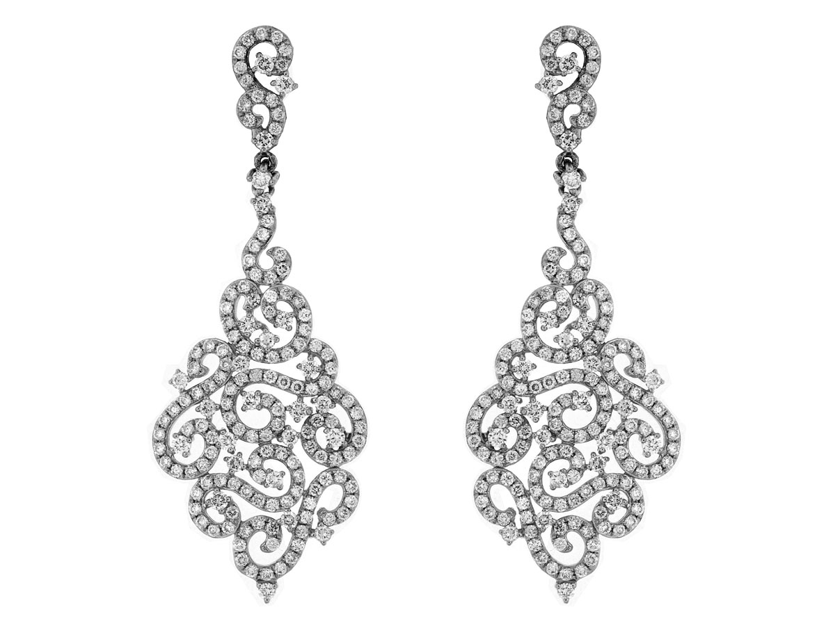 DIAMOND EARRING