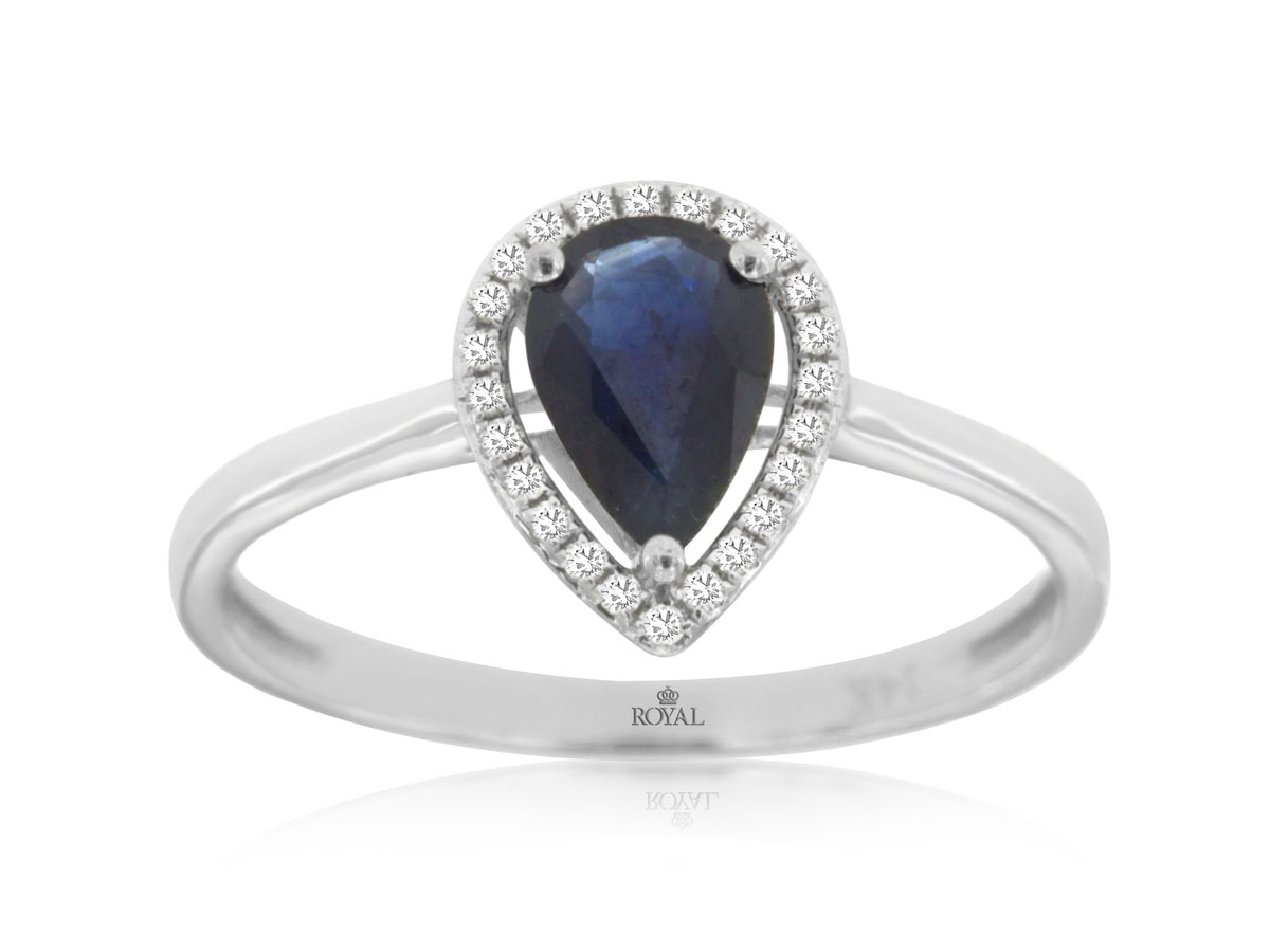 SAPPHIRE & DIAMOND RING