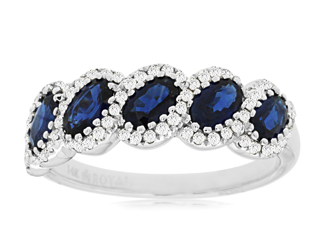 SAPPHIRE & DIAMOND RING