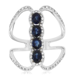 SAPPHIRE & DIAMOND RING