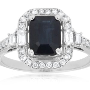 SAPPHIRE & DIAMOND RING