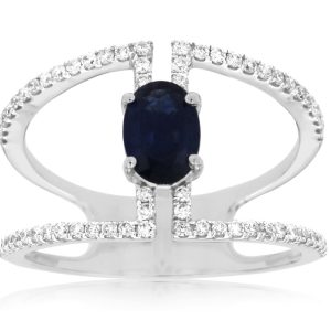 SAPPHIRE & DIAMOND RING