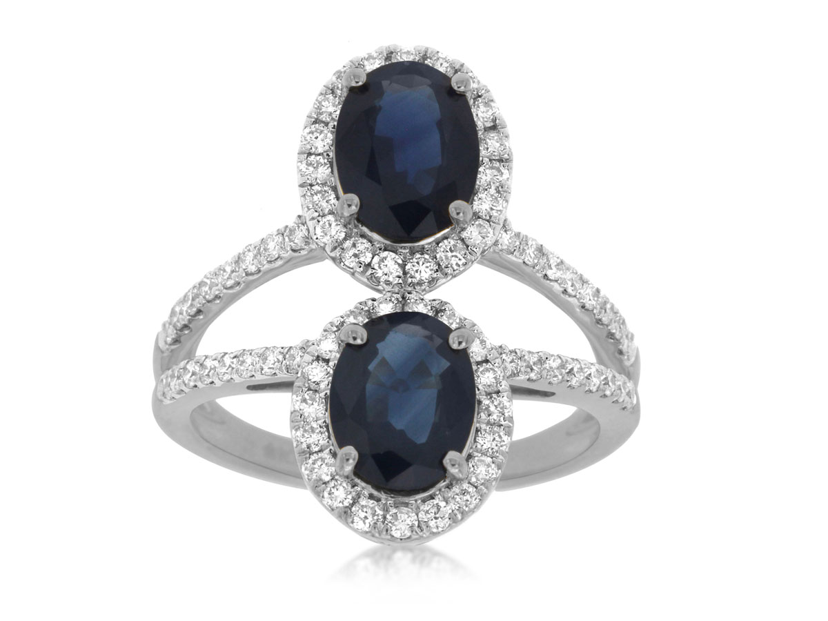SAPPHIRE & DIAMOND RING