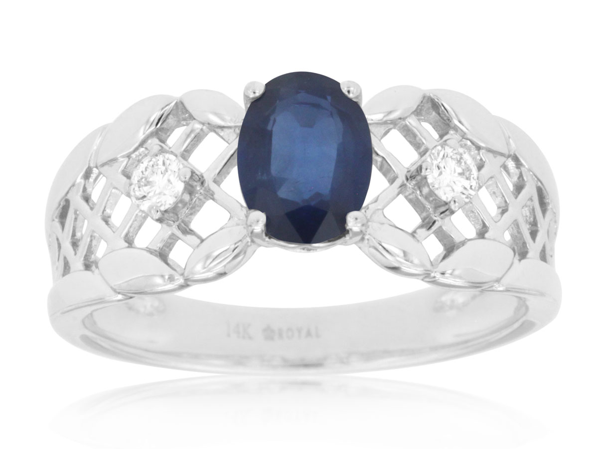 SAPPHIRE & DIAMOND RING