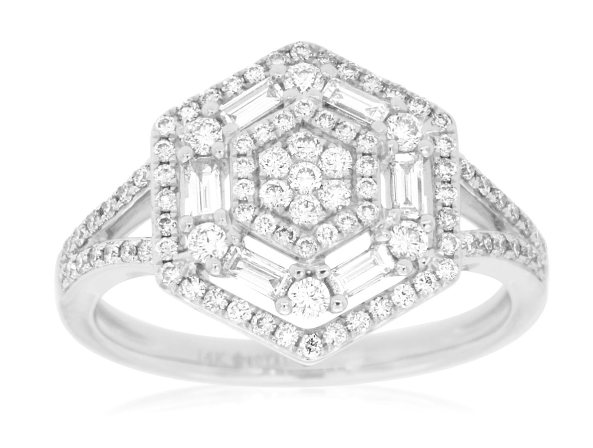DIAMOND RING