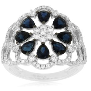 SAPPHIRE & DIAMOND RING